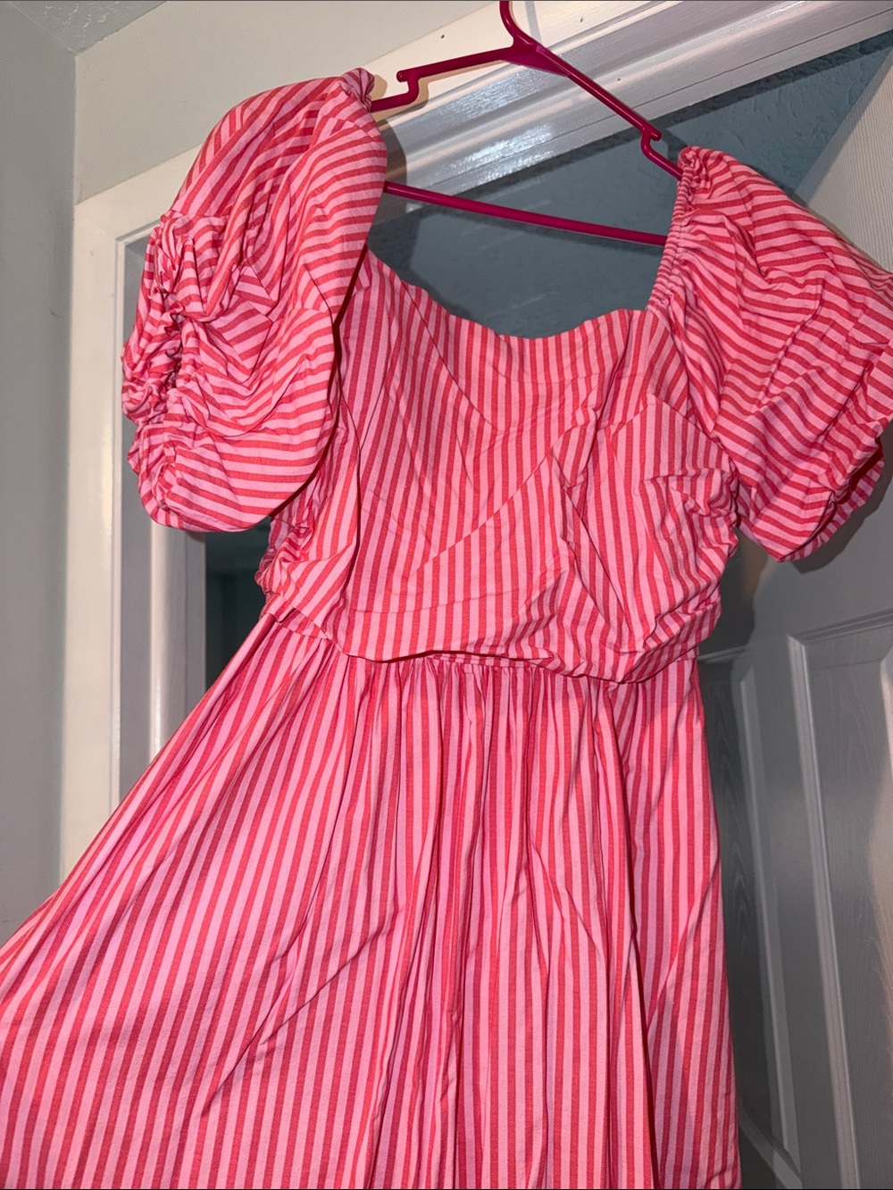 Petal and Pup CHLO PUFF SLEEVE MIDI DRESS - RED STRIPE, size large, worn once - Picture 3 of 3